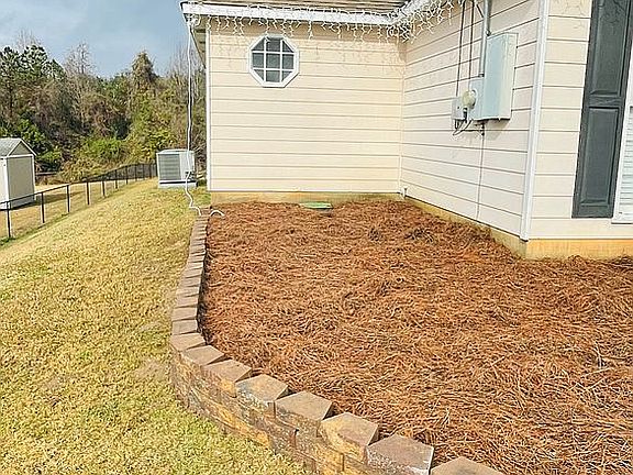 4th image of 42 Lee Road 2097