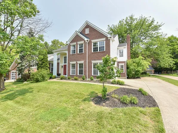 1514 Huntcrest Dr, Cincinnati, OH 45255