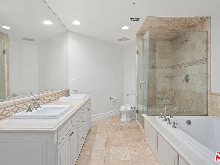 1530 Camden Ave #105 — Photo 8