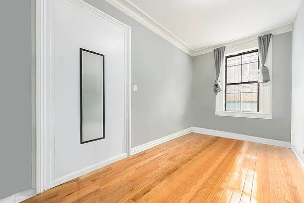 Rented by Avenues Real Estate | media 13