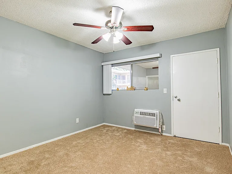 Magnolia Apartments — Photo 6