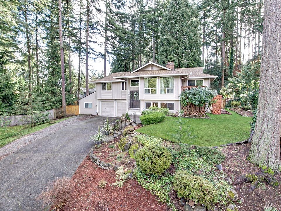 1st image of 3405 26th Pl SE