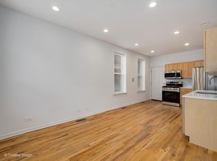 1225 N Cleaver St #1R, Chicago, IL 60642