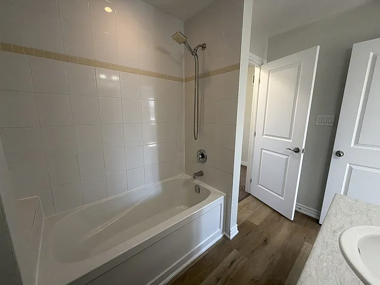 204 Alva St #26 — Photo 22