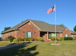9858 S Maybelle Ave, Jenks, OK 74037