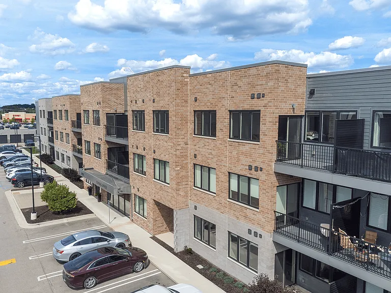 The Gem Apartments — Photo 33