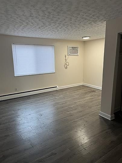 1st image of 1701 Lincoln Ave #6