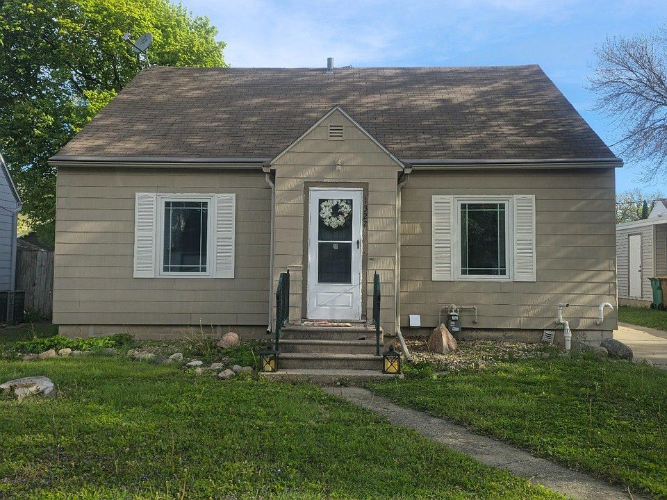1st image of 1322 Dunham St