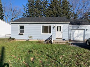 230 Ridge Ave, Liverpool, NY 13088