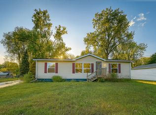 5710 Pheasant Ave, Lansing, MI 48911