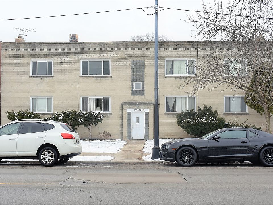 1st image of 5650 N California Ave #2S
