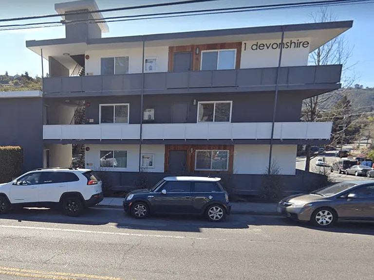 Devonshire Apartments — Photo 7