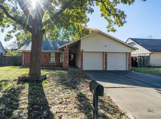 1925 W Memphis St, Broken Arrow, OK 74012