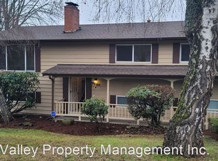 2424 SW 325th St, Federal Way, WA 98023