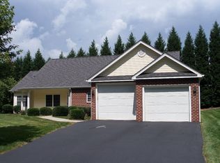 1922 Millbridge Rd, Salem, VA 24153