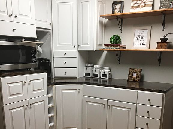 4th image of 100 Cicero Cir