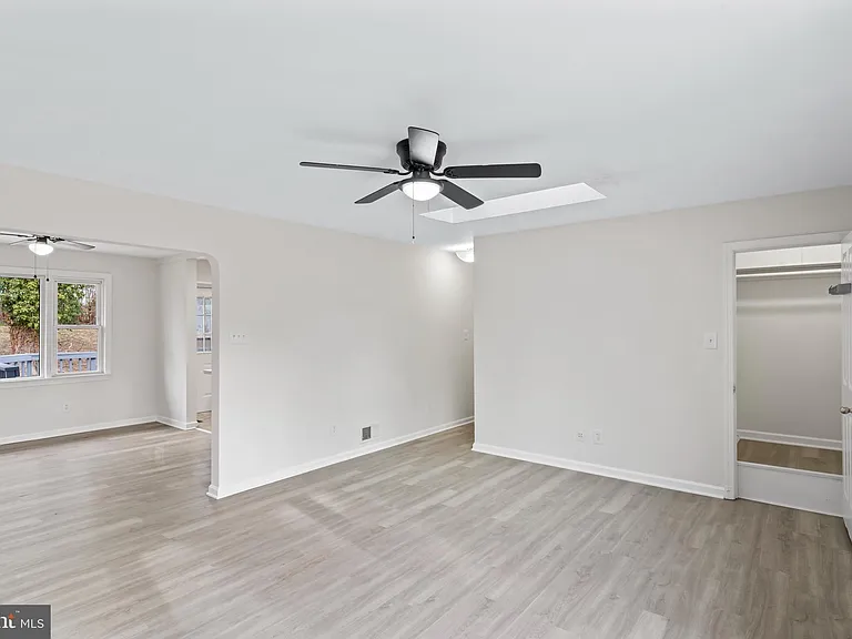 4502 Henderson Rd — Photo 7