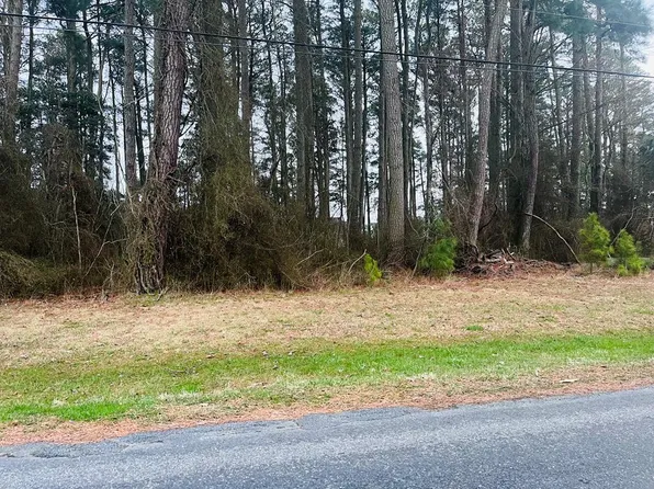 1252 Captains Corridor, Greeenbackville, VA 23356