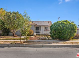 10400 Langdon Ave, Mission Hills, CA 91345