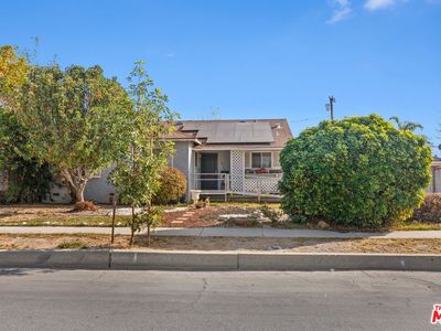 10400 Langdon Ave, Mission Hills, CA, 91345