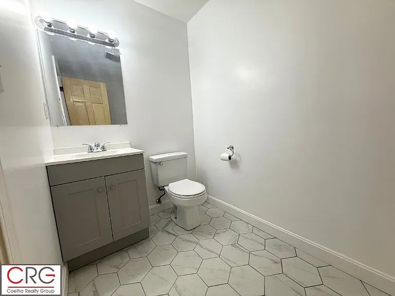 8 Pearl St #3 — Photo 24
