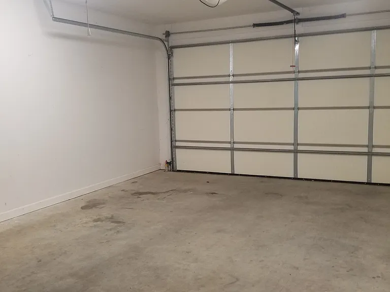 105 White Water Ln — Photo 14