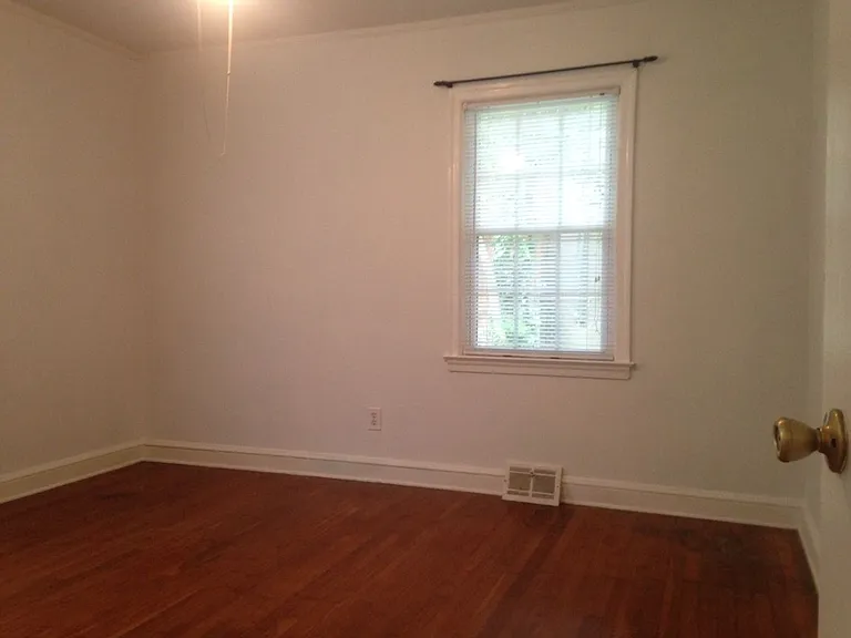 35 Jefferson Cir — Photo 12