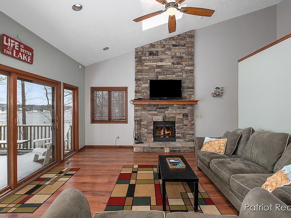 1880 Ottawa Trl, Hastings, MI 49058 Zillow