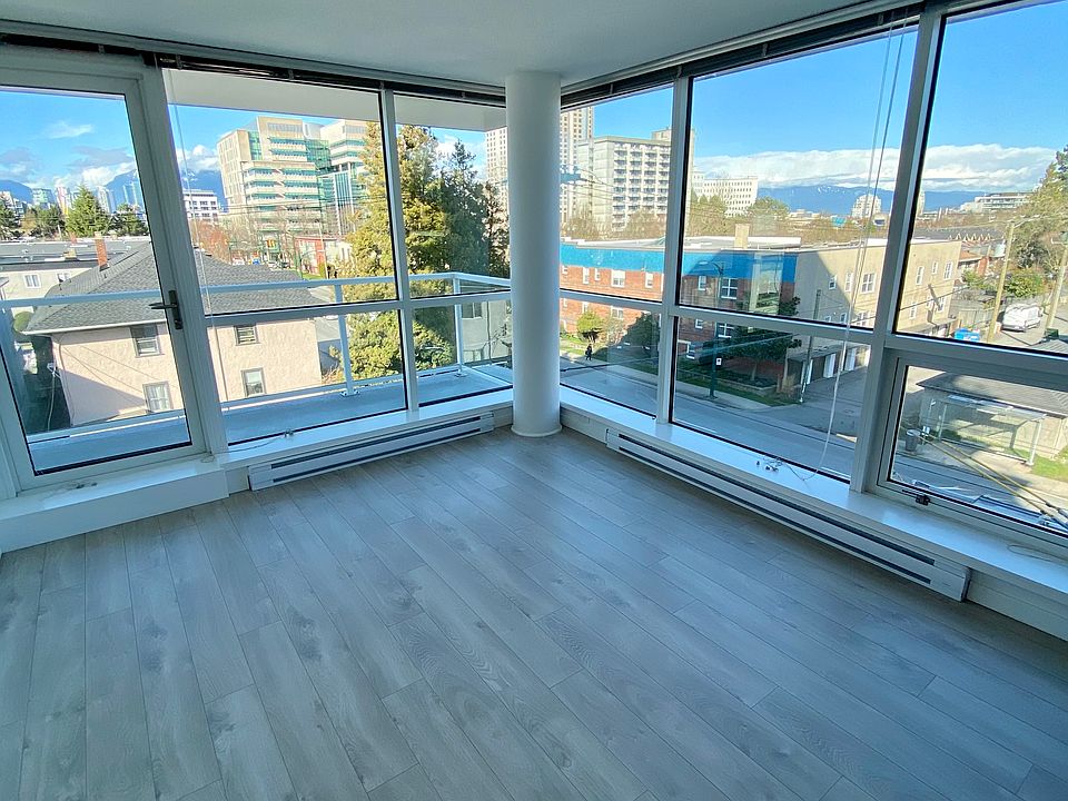 1st image of 2975 Oak St #501