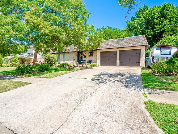 3rd image of 1307 Whippoorwill Dr