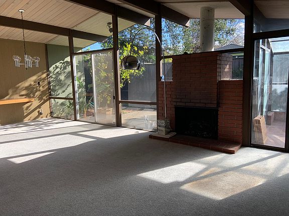 3rd image of 937 Eichler Dr