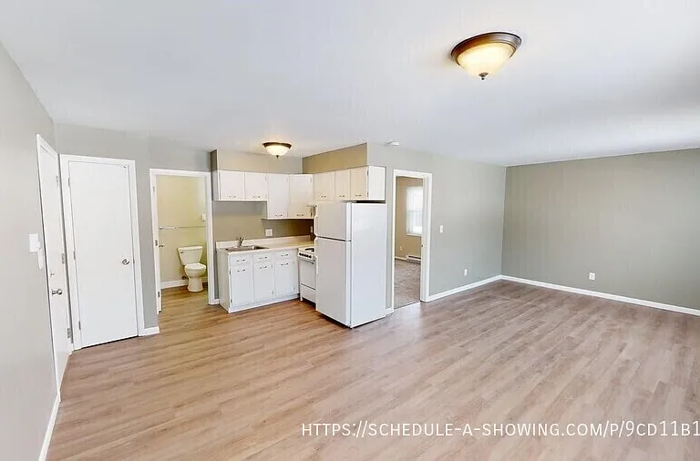 404 E Park St #3 — Photo 6