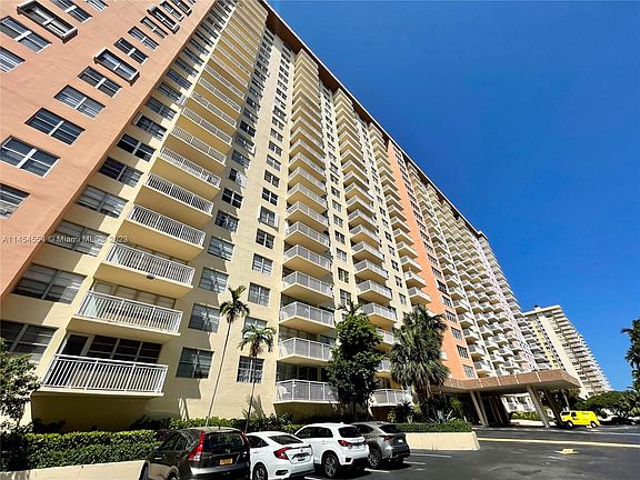 5th image of 251 174th St APT 1712