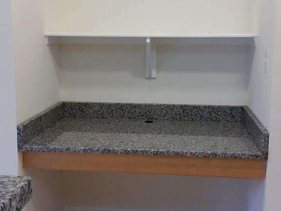 3rd image of 5132 Brittney Elyse Cir APT B