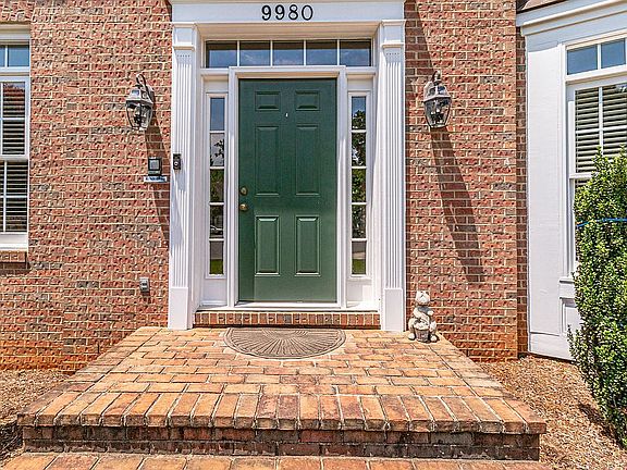 4th image of 9980 Hidden Oaks Ct