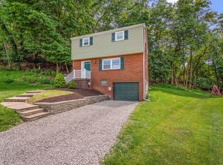 173 Greenview Dr, Verona, PA 15147