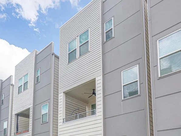 2721 Clinton Dr, Houston, TX 77020