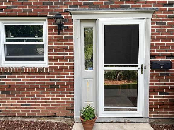 3rd image of 162 Prospect Ave APT 6