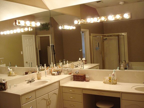 Mstr Bath