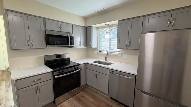 1818 Delaney St — Photo 17