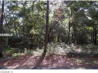 7 Cusabo Pl, Hilton Head Island, SC 29926