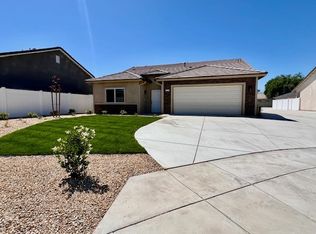 11213 Vista Fuego Dr, Bakersfield, CA 93311