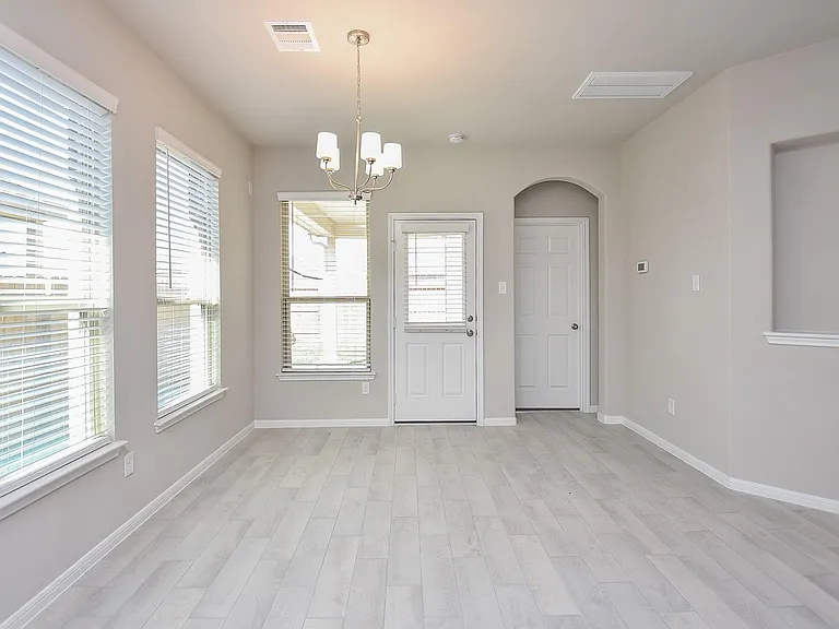 1428 Sundown Glen Ln — Photo 9