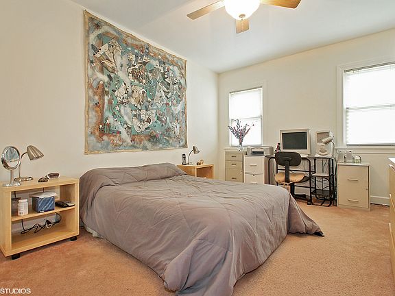 3rd image of 6017 N Lawndale Ave