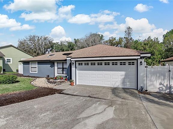 5th image of 732 Monroe Harbor Pl