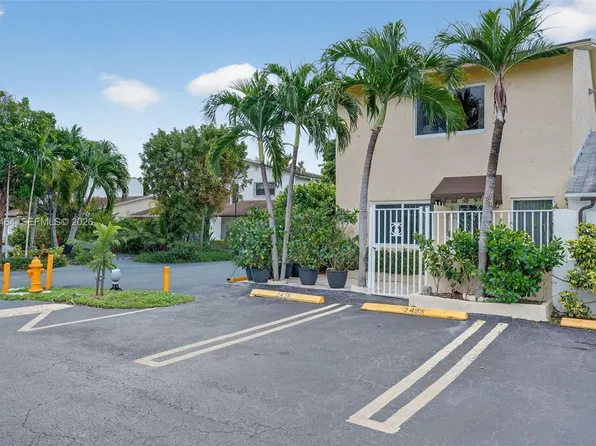 2455 SW 11th St #7-A, Miami, FL 33135