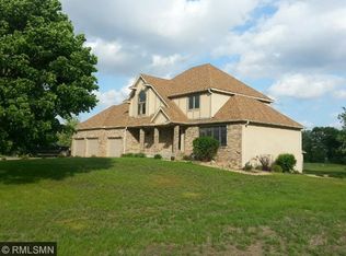 16235 Kettle River Blvd NE, Columbus, MN 55025