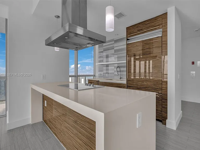 1100 Biscayne Blvd #4308 — Photo 15