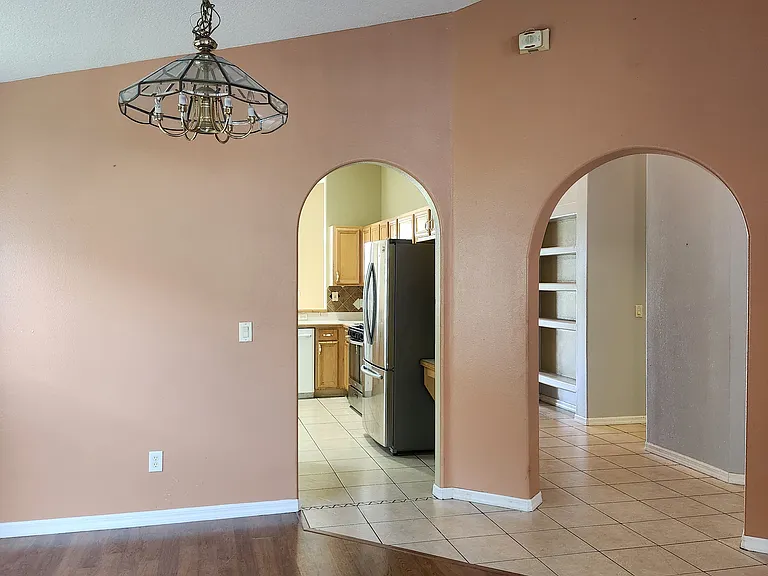 11005 Crystal Glen Blvd — Photo 7