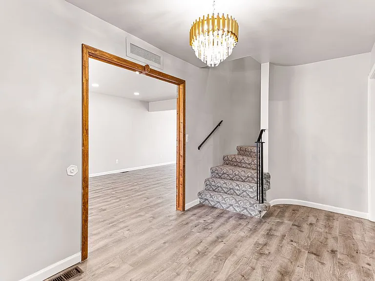 46323 Gainsborough Dr — Photo 18